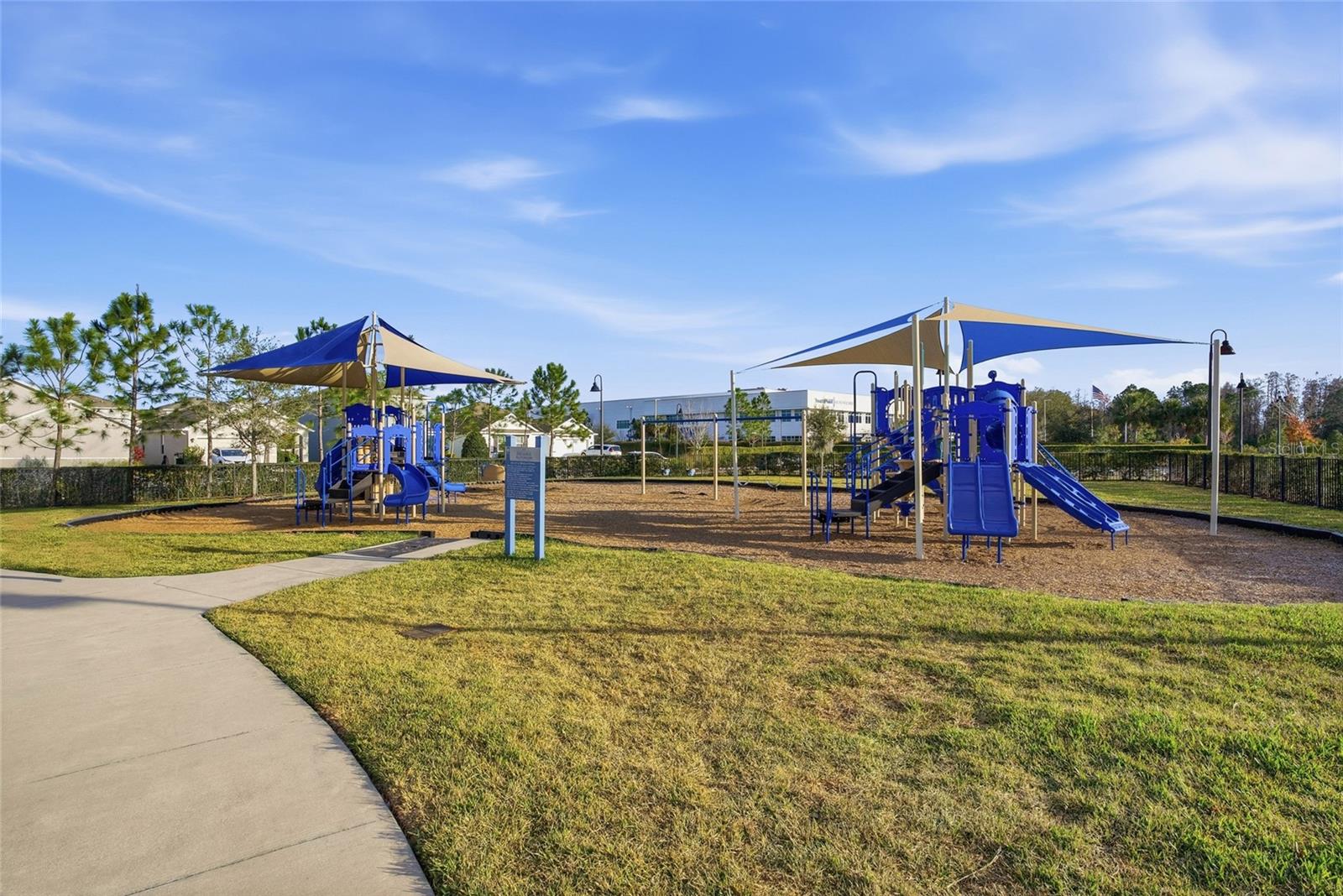 3102 SUNCOAST PLAINS DR — photo 33