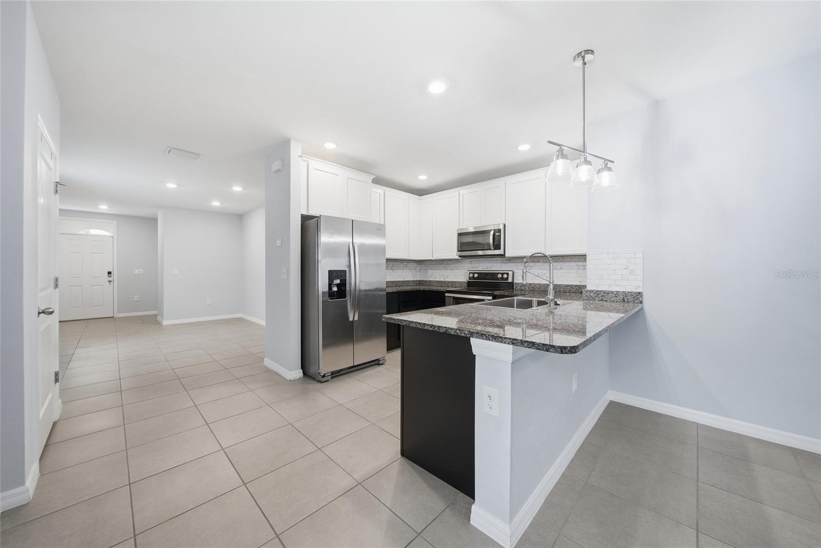 3102 SUNCOAST PLAINS DR — photo 11