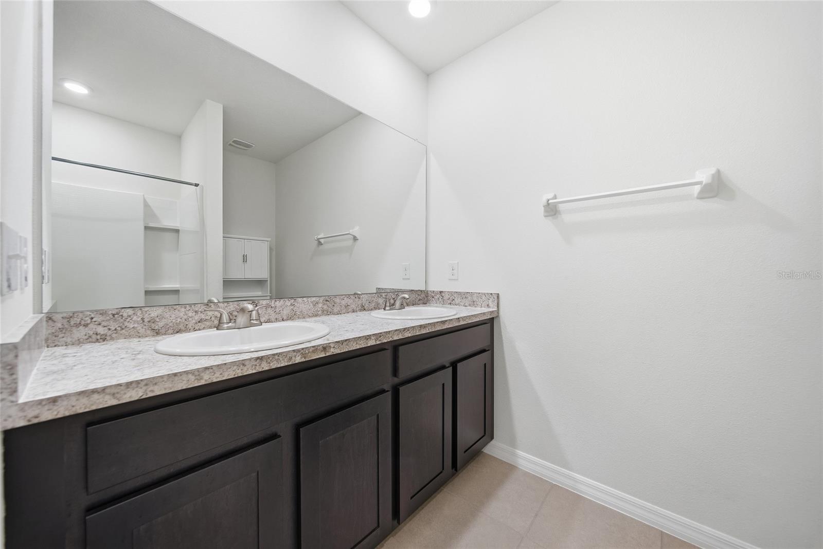 3102 SUNCOAST PLAINS DR — photo 23