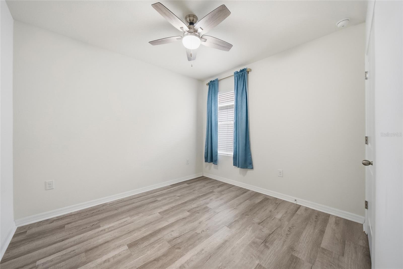 3102 SUNCOAST PLAINS DR — photo 14