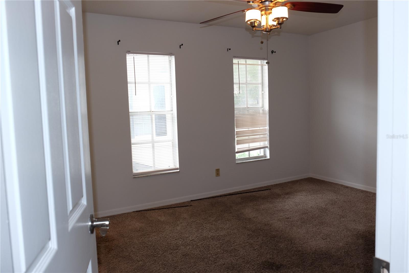 3015 W CLEVELAND ST #J — photo 15