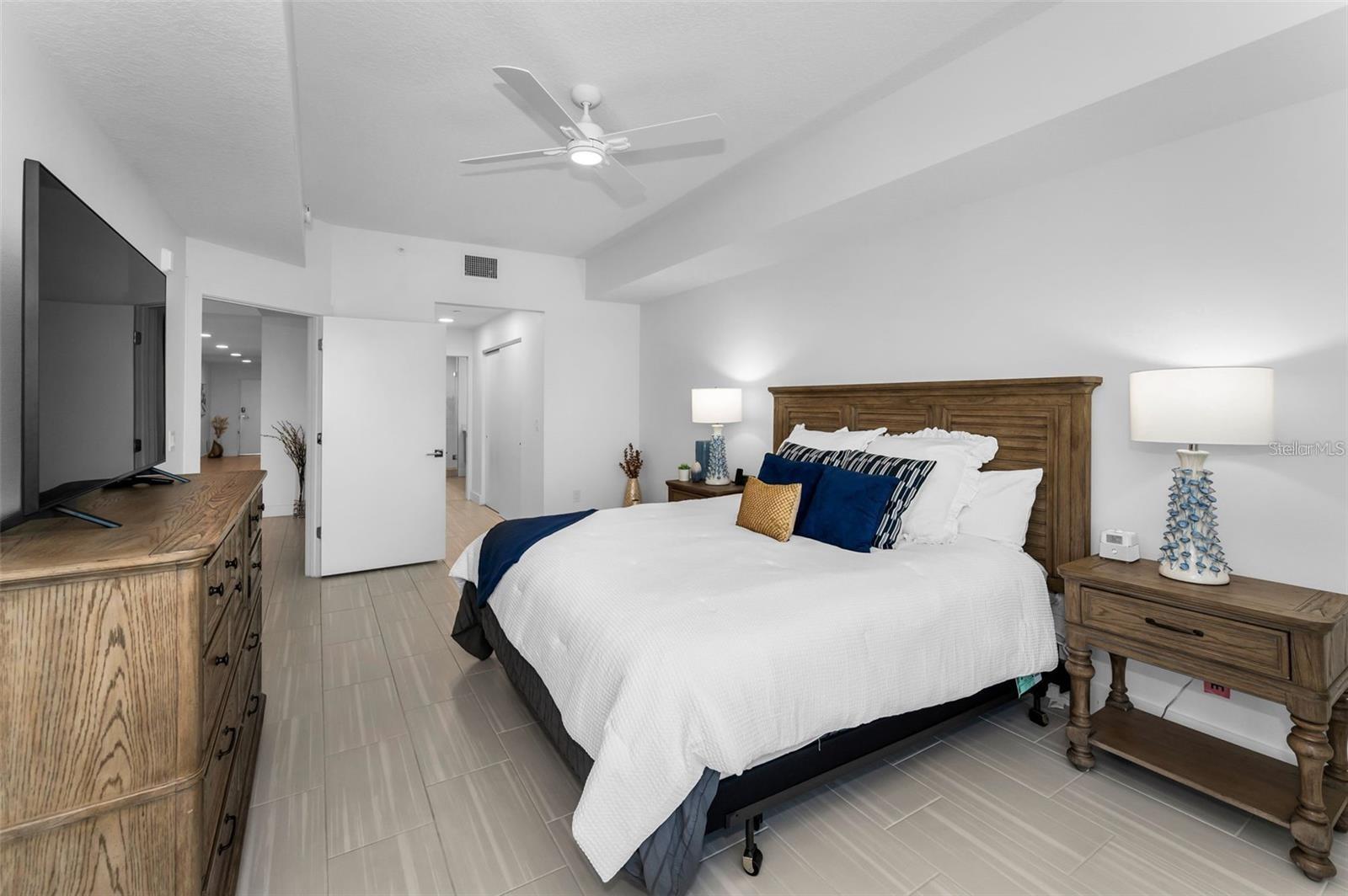 415 ISLAND WAY #205 — photo 20