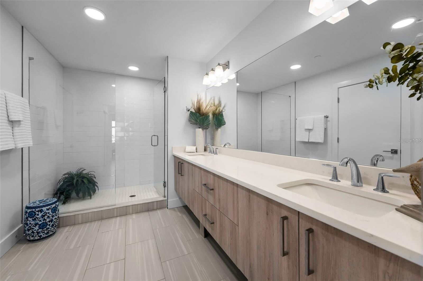 415 ISLAND WAY #205 — photo 21