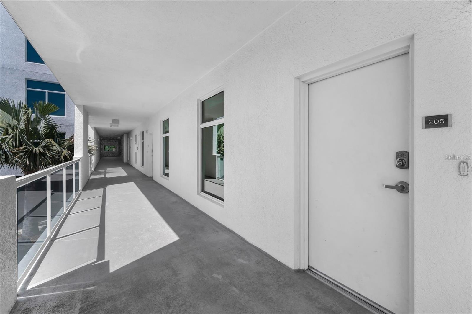 415 ISLAND WAY #205 — photo 4