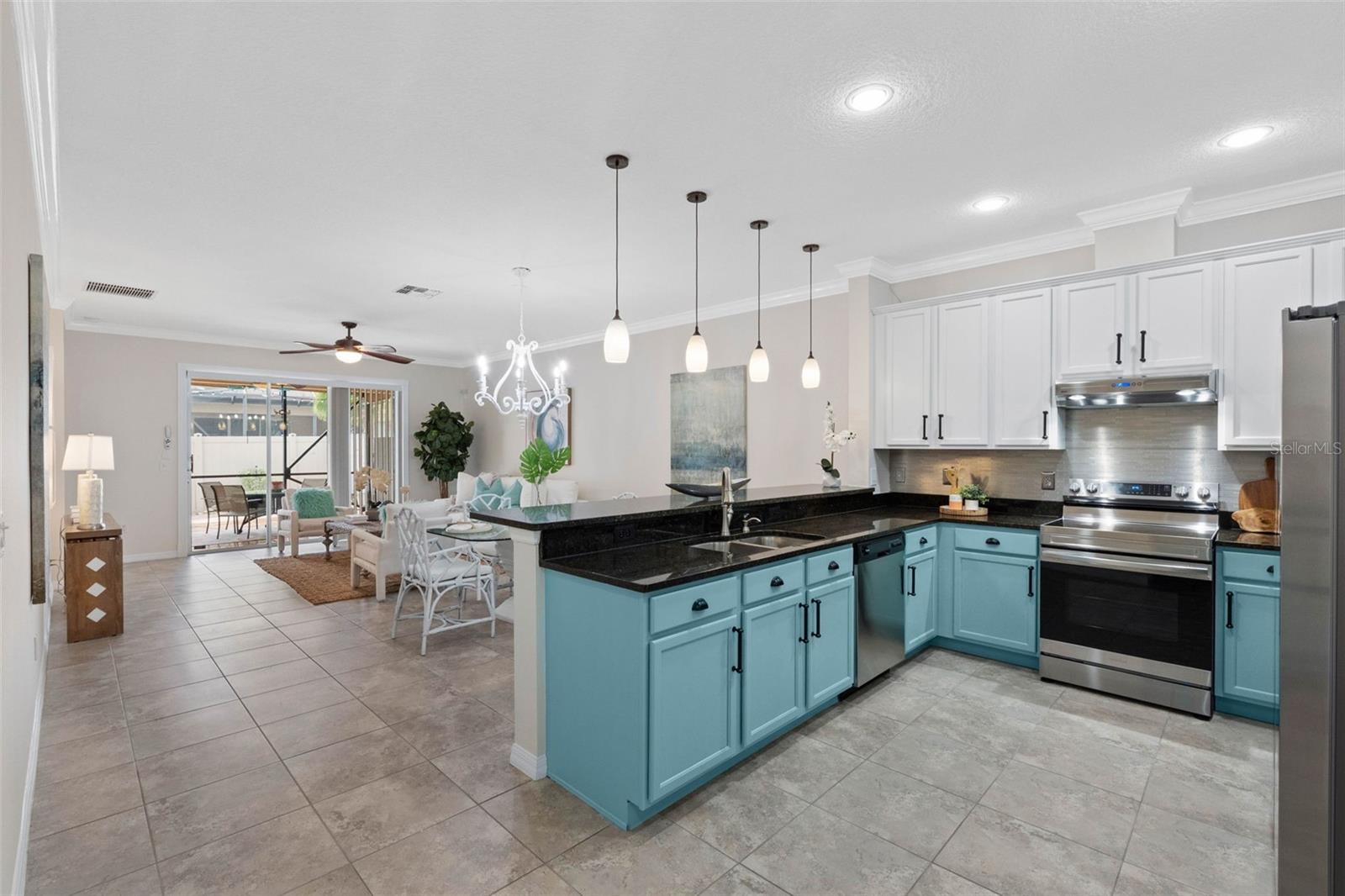 2232 PARROT FISH DR — photo 4