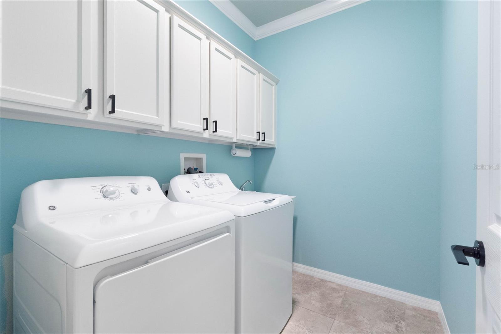 2232 PARROT FISH DR — photo 33