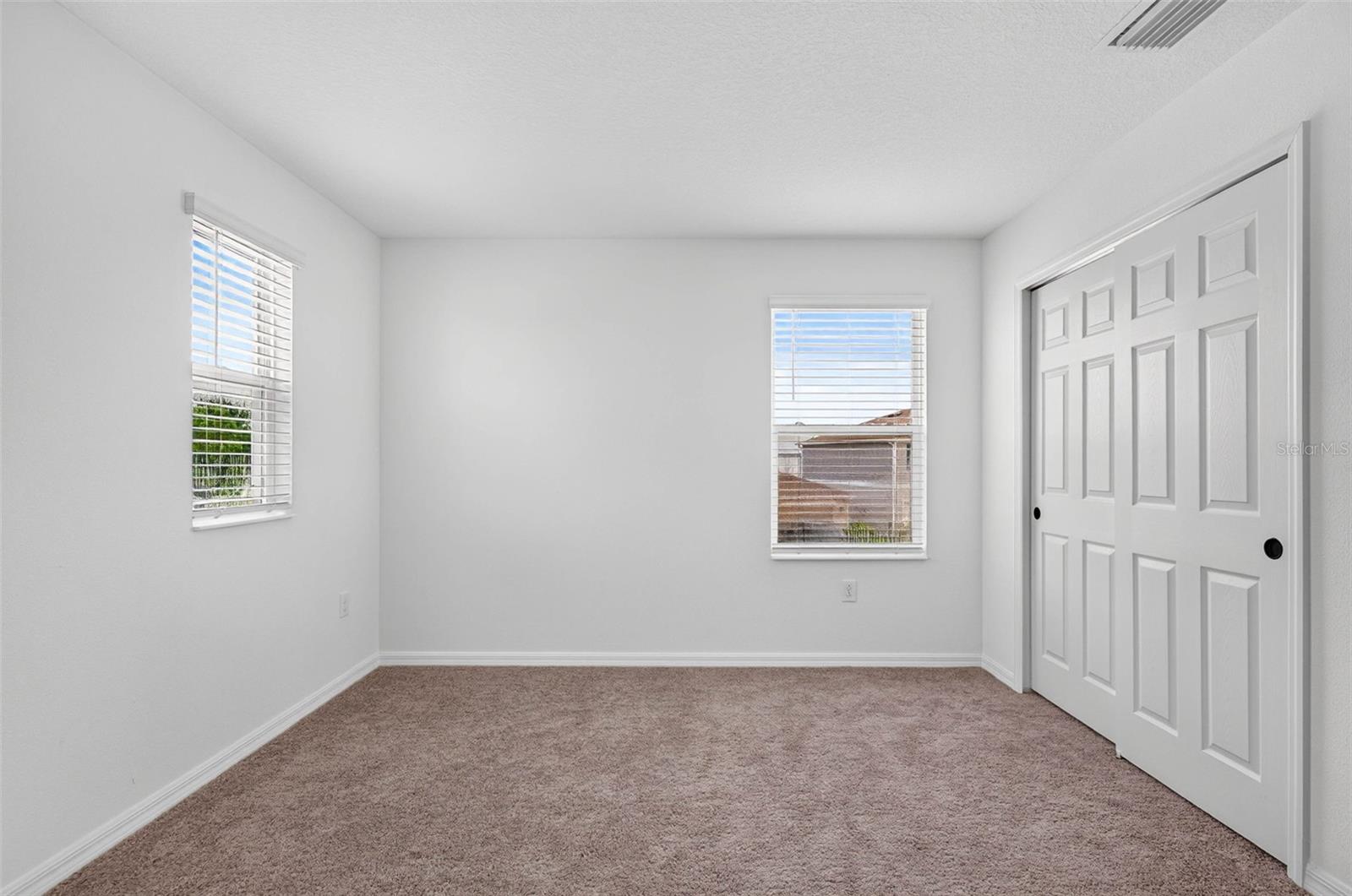 6384 BURNING OPAL BND — photo 29