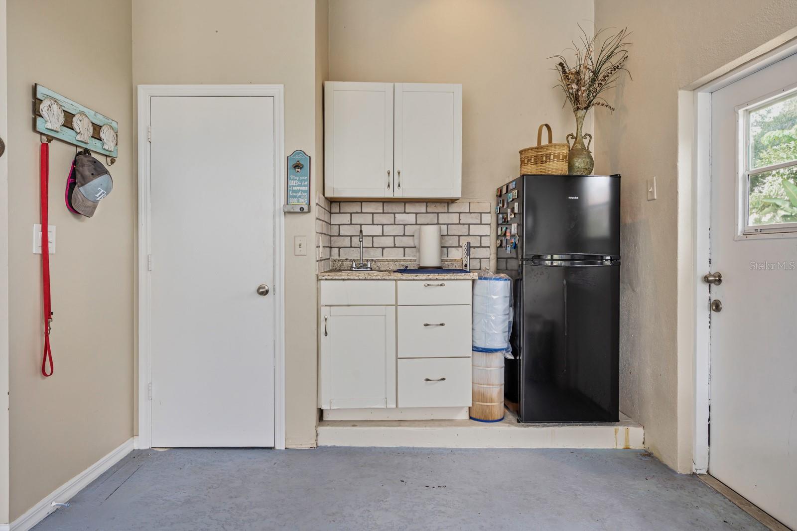 4202 AUGUSTA TER E — photo 39