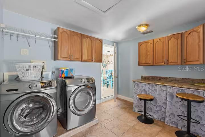 12381 RIDGE RD — photo 31