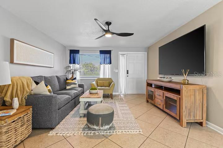 12381 RIDGE RD — photo 3