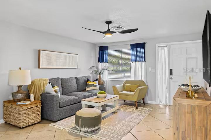 12381 RIDGE RD — photo 4