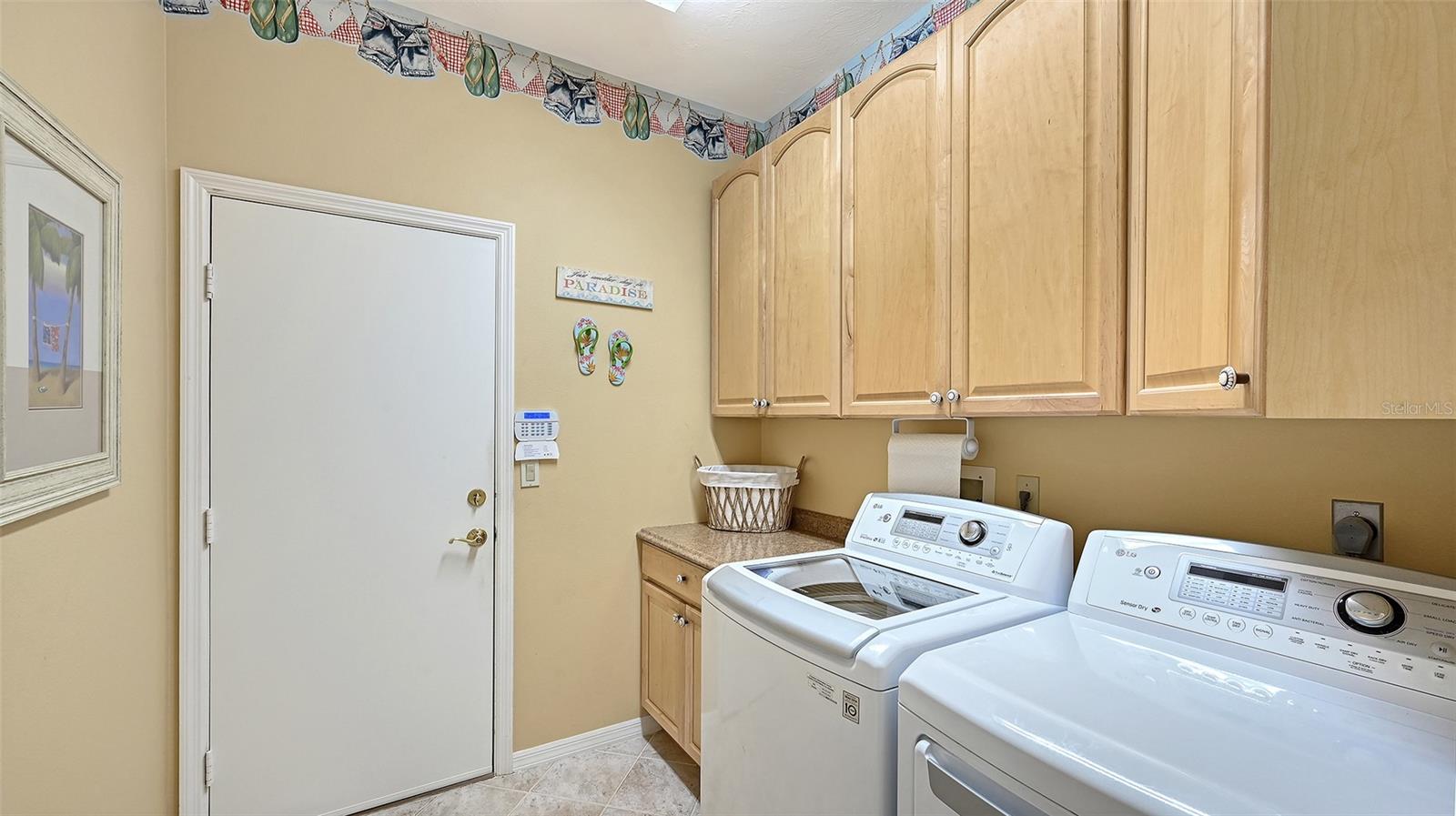 4357 HIGHLAND OAKS CIR — photo 24