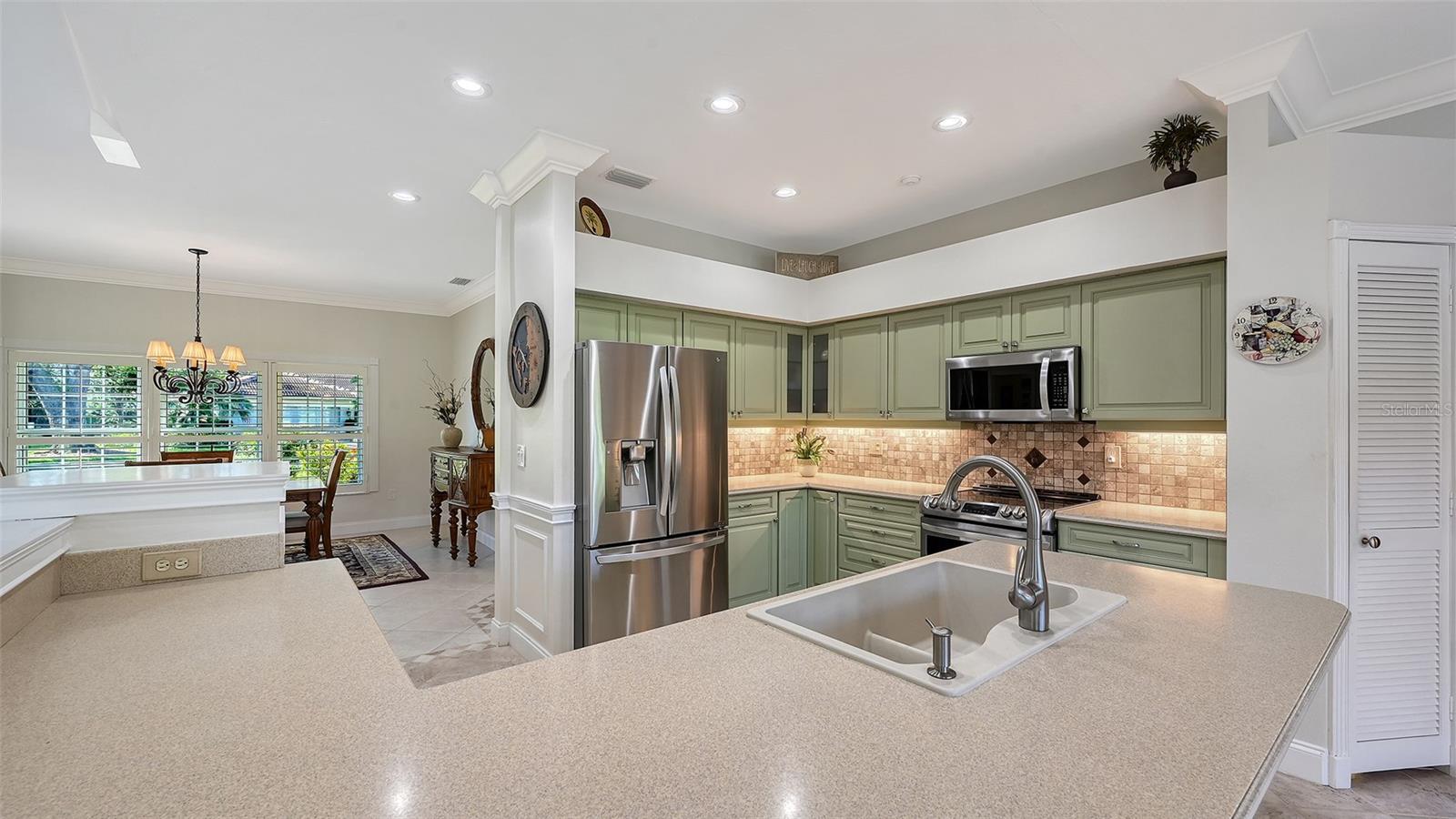 4357 HIGHLAND OAKS CIR — photo 11