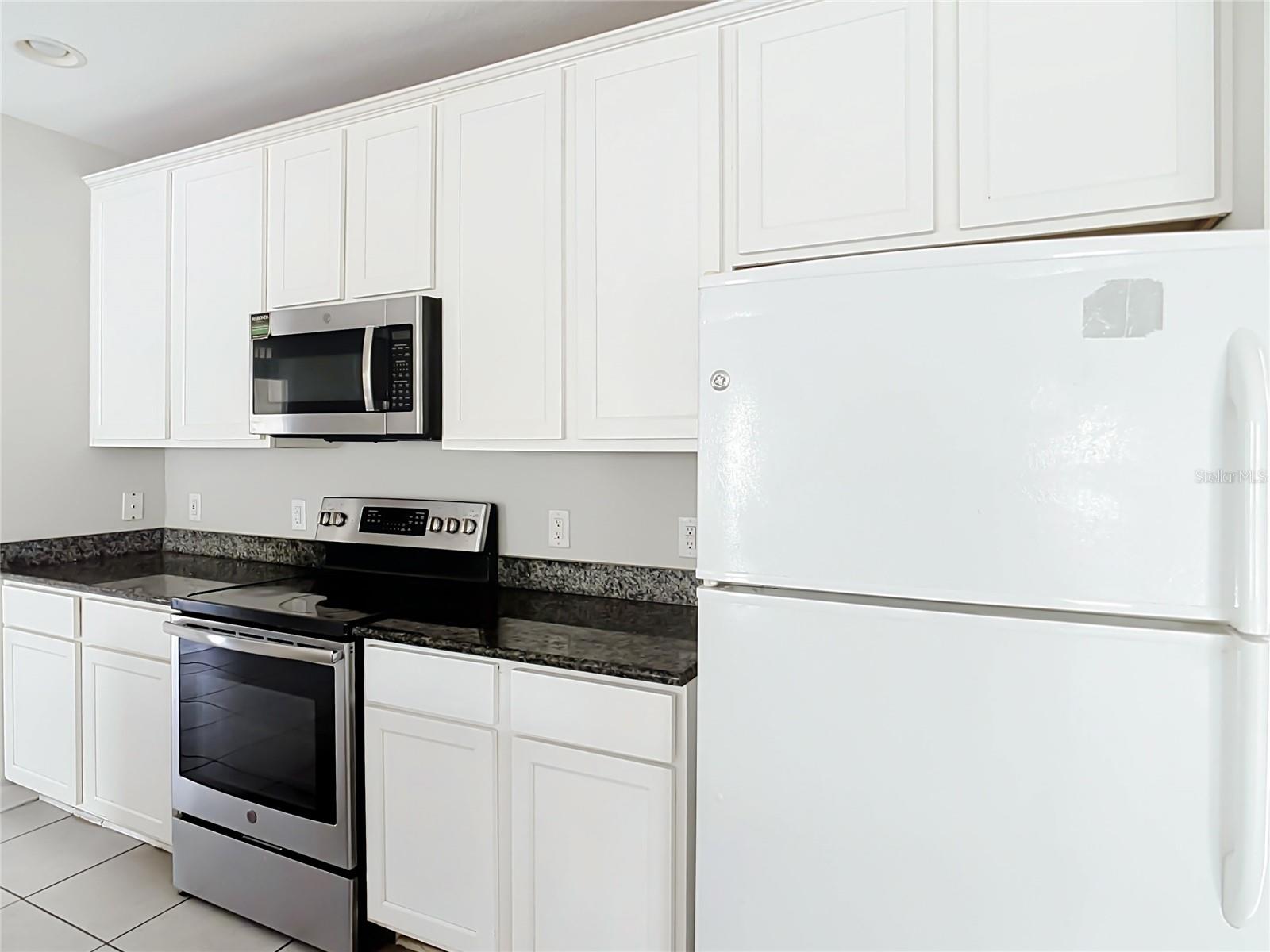 8323 EDMISTON AVE — photo 14