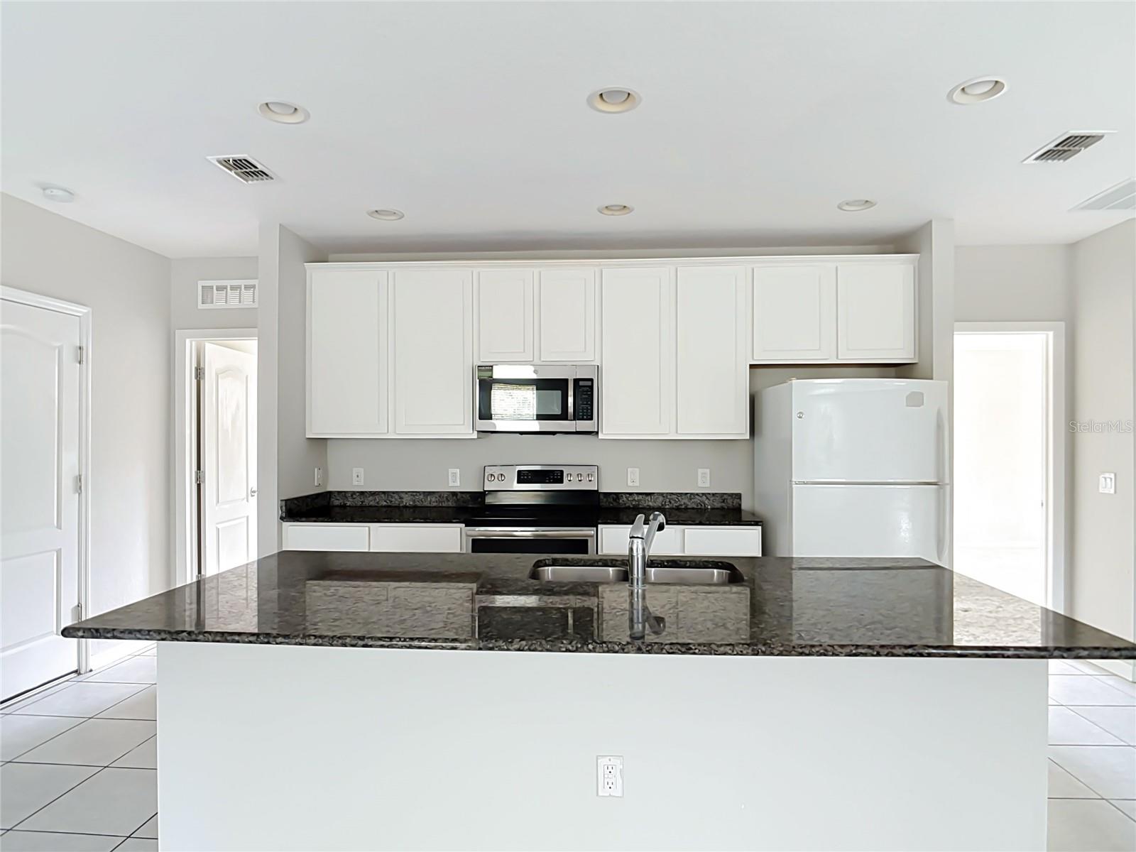 8323 EDMISTON AVE — photo 12