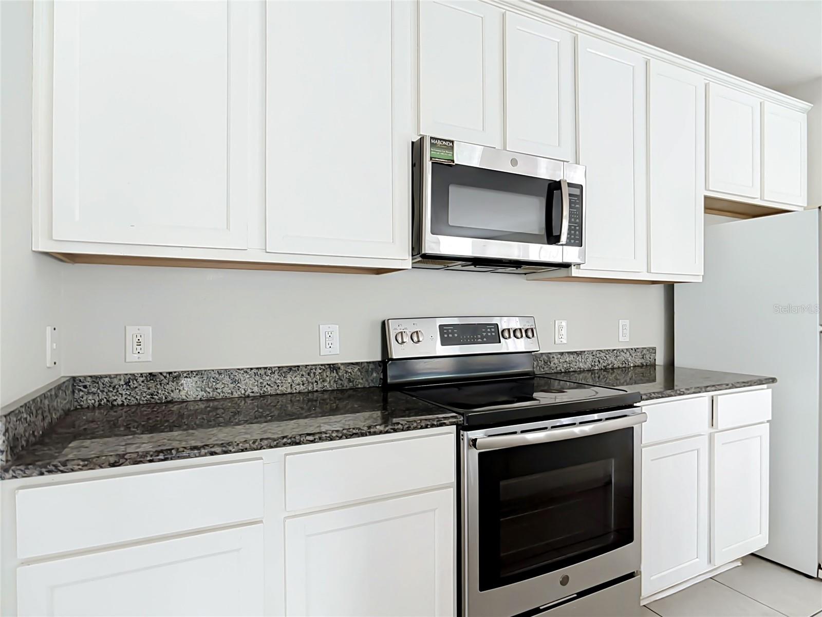 8323 EDMISTON AVE — photo 13