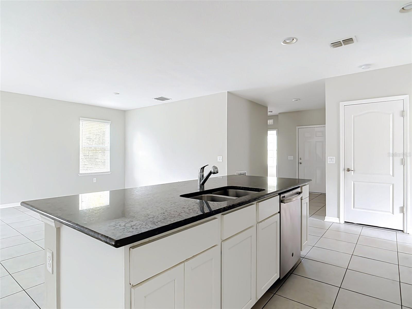8323 EDMISTON AVE — photo 15