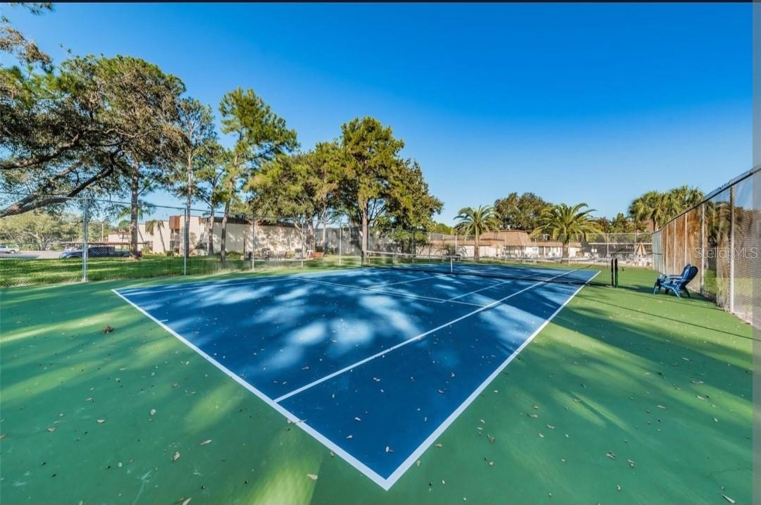 2400 WINDING CREEK BLVD #20A — photo 32