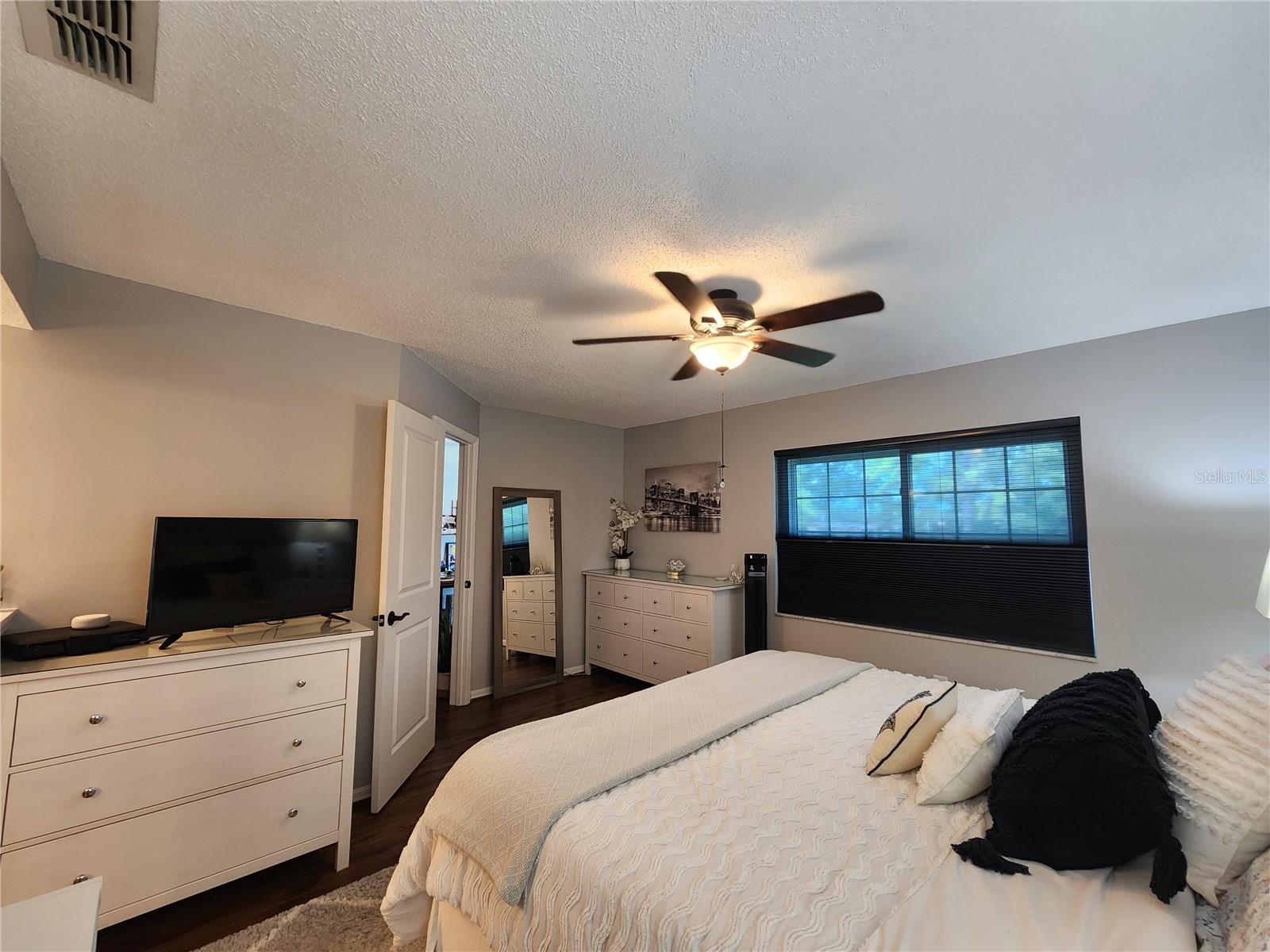 2400 WINDING CREEK BLVD #20A — photo 14