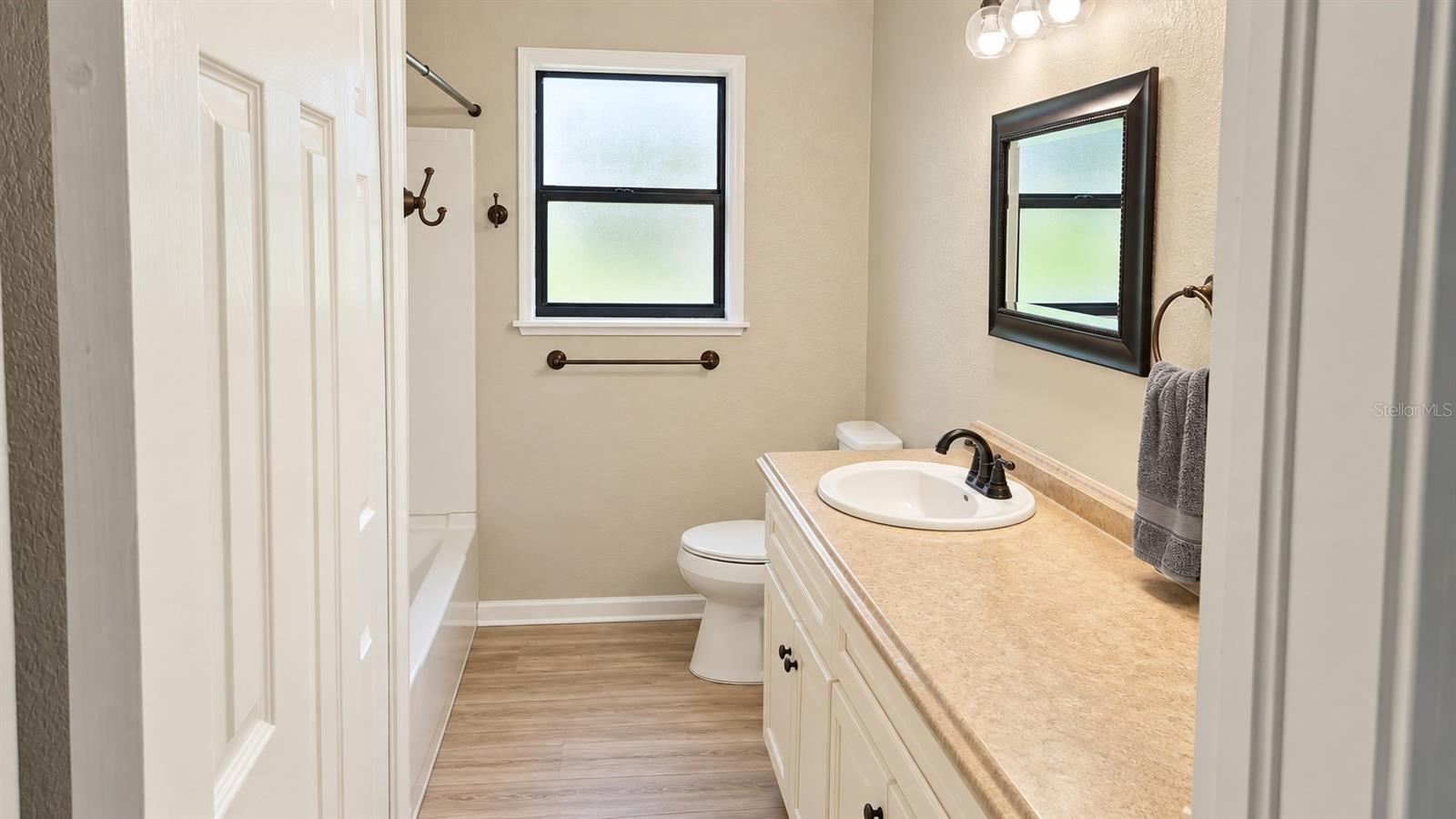 5838 WYOMING AVE — photo 11