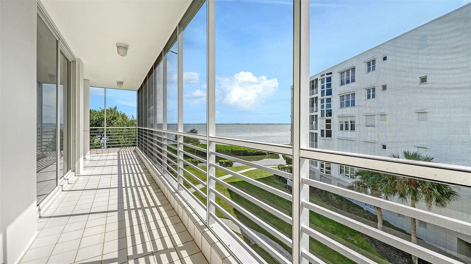 2550 HARBOURSIDE DR #334 — photo 15