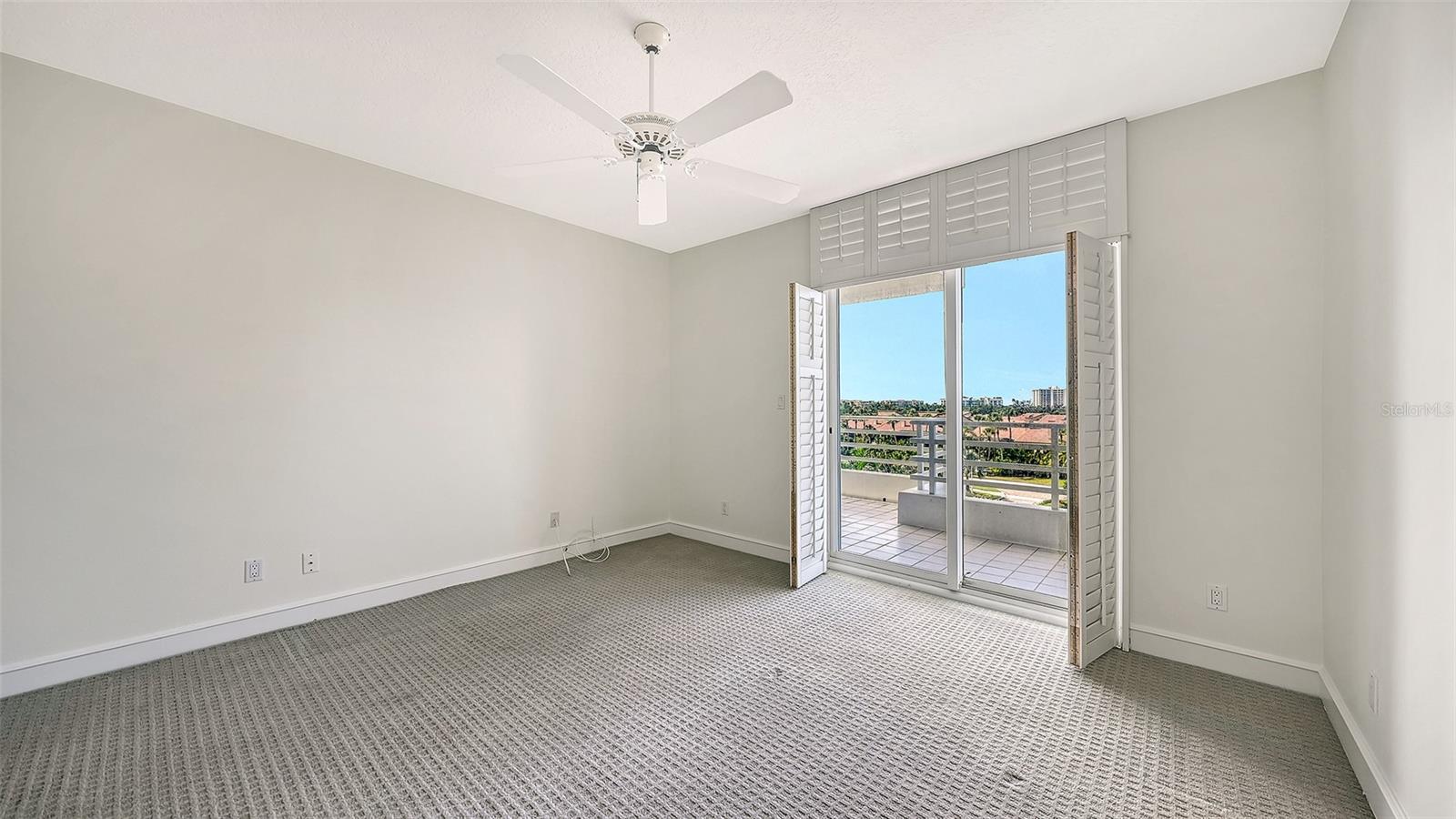 2550 HARBOURSIDE DR #334 — photo 34