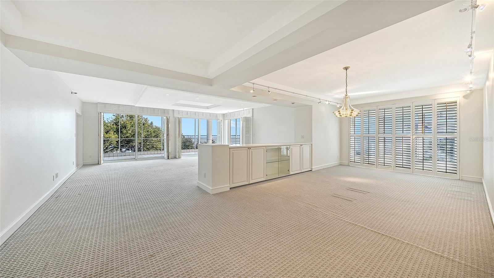 2550 HARBOURSIDE DR #334 — photo 9