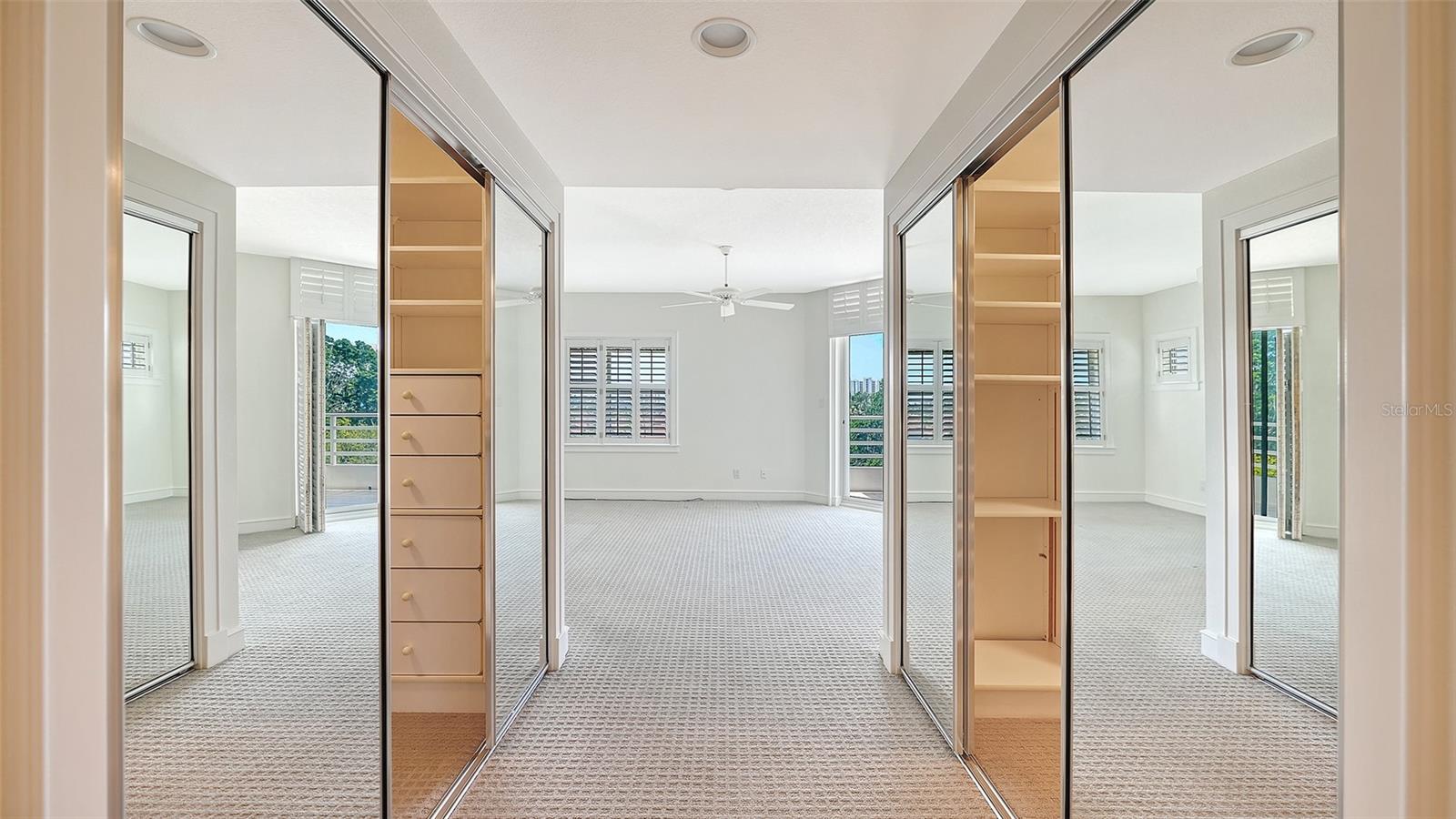 2550 HARBOURSIDE DR #334 — photo 31