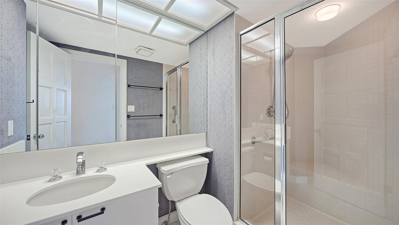 2550 HARBOURSIDE DR #334 — photo 38