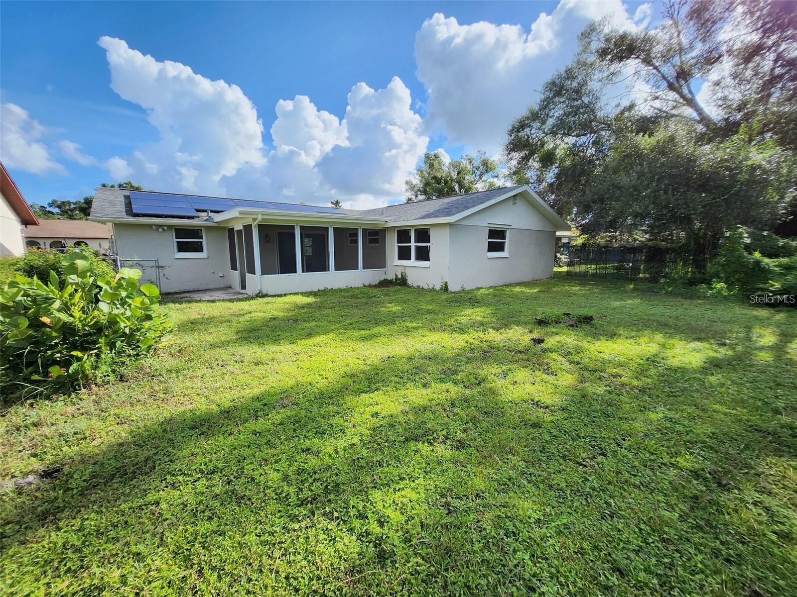 7146 CARMEL AVE — photo 30
