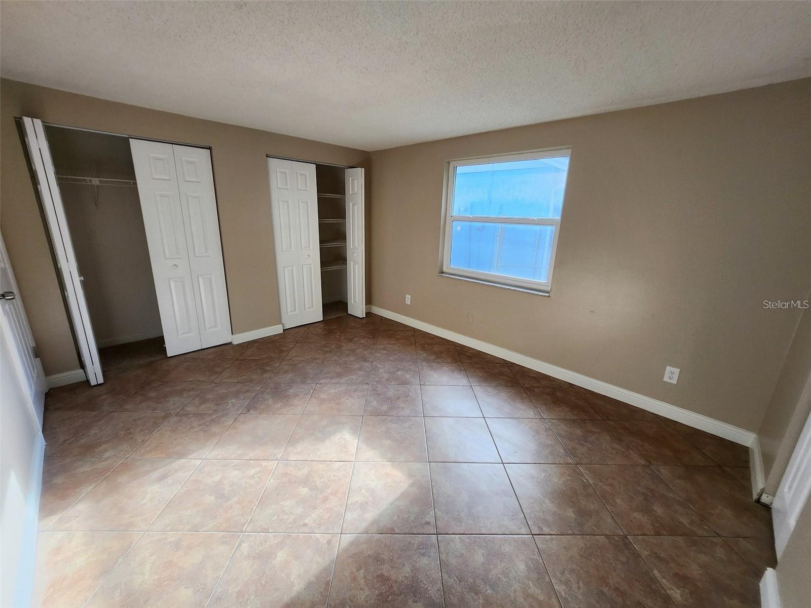 7146 CARMEL AVE — photo 24