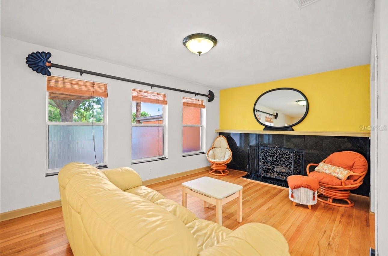 1559 BAYSHORE BLVD — photo 8