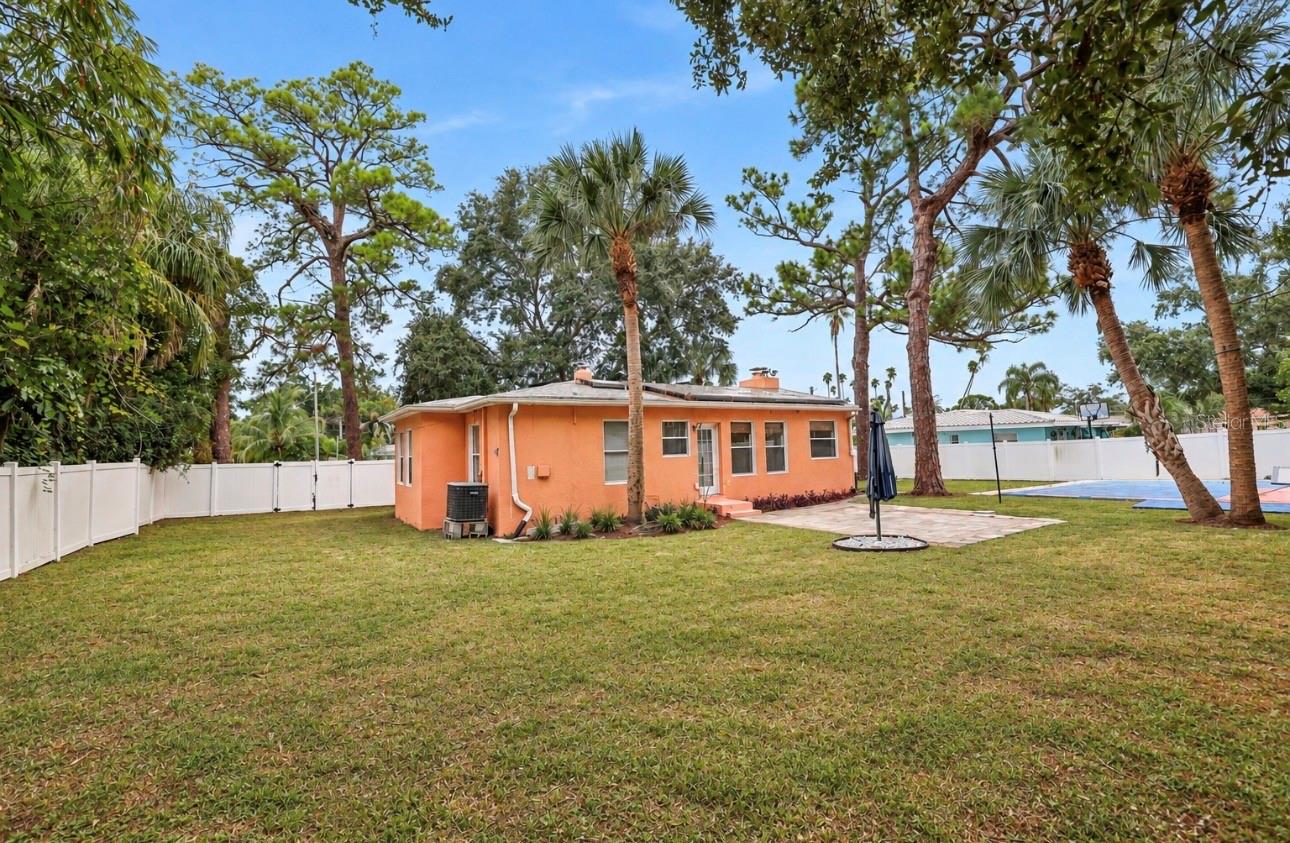1559 BAYSHORE BLVD — photo 22