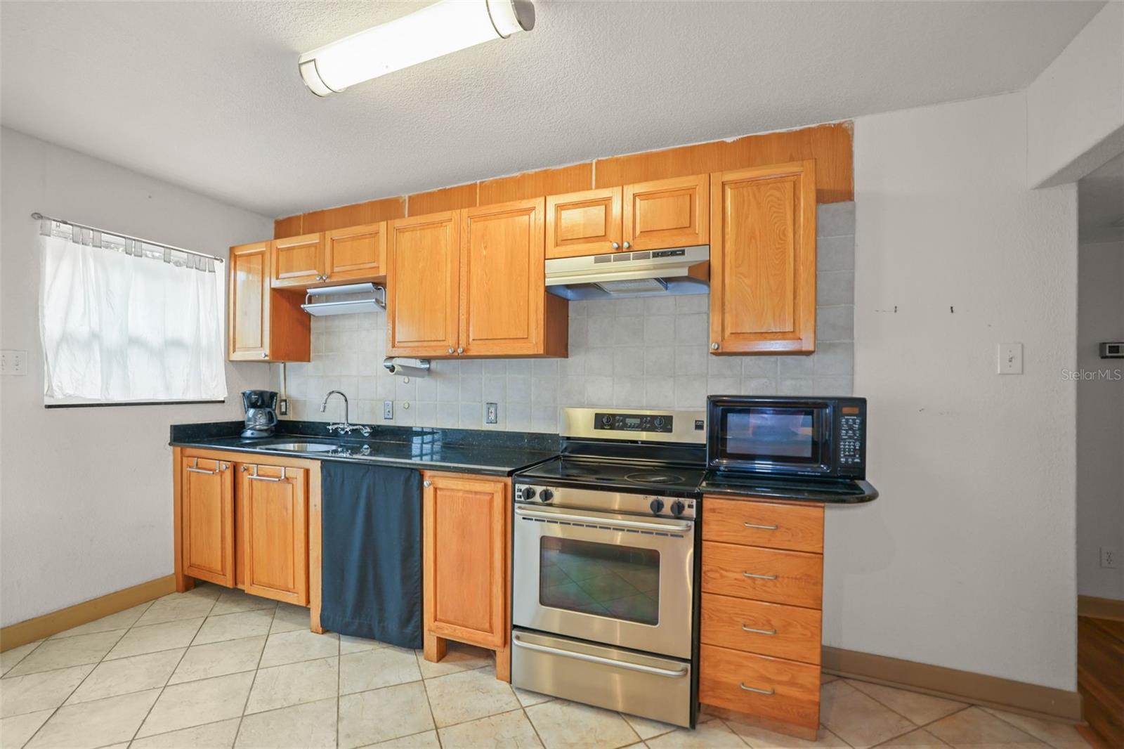 1559 BAYSHORE BLVD — photo 3