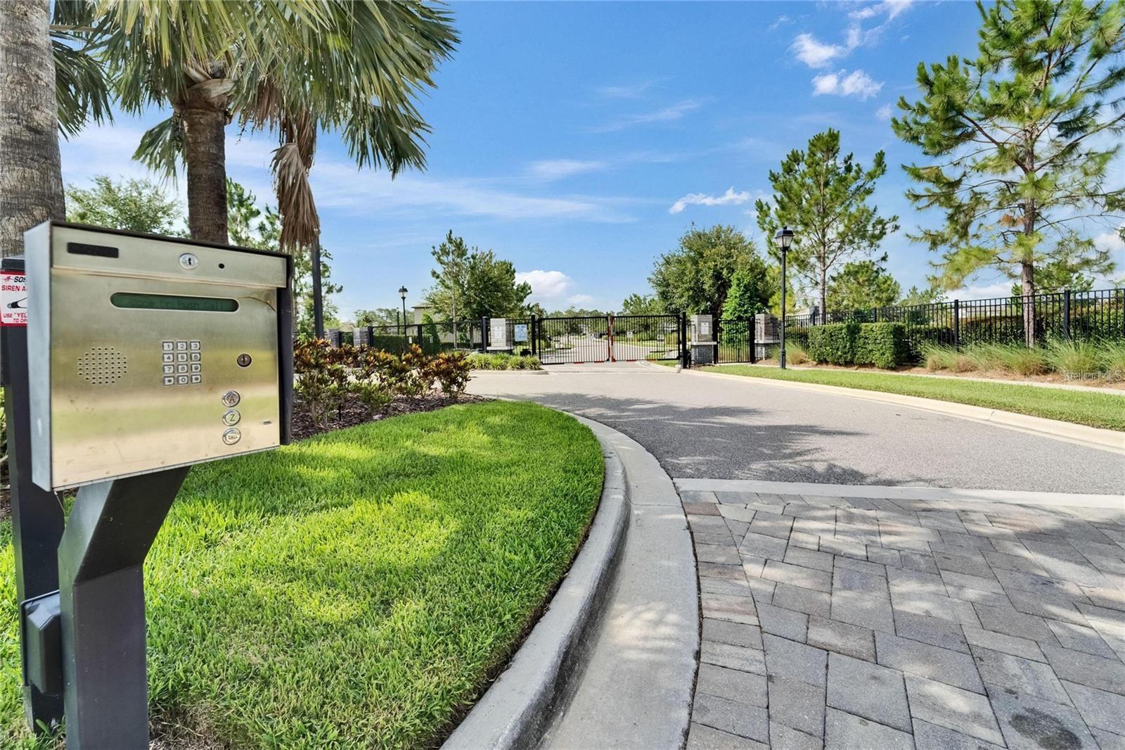 6658 DEVLIN LN — photo 4
