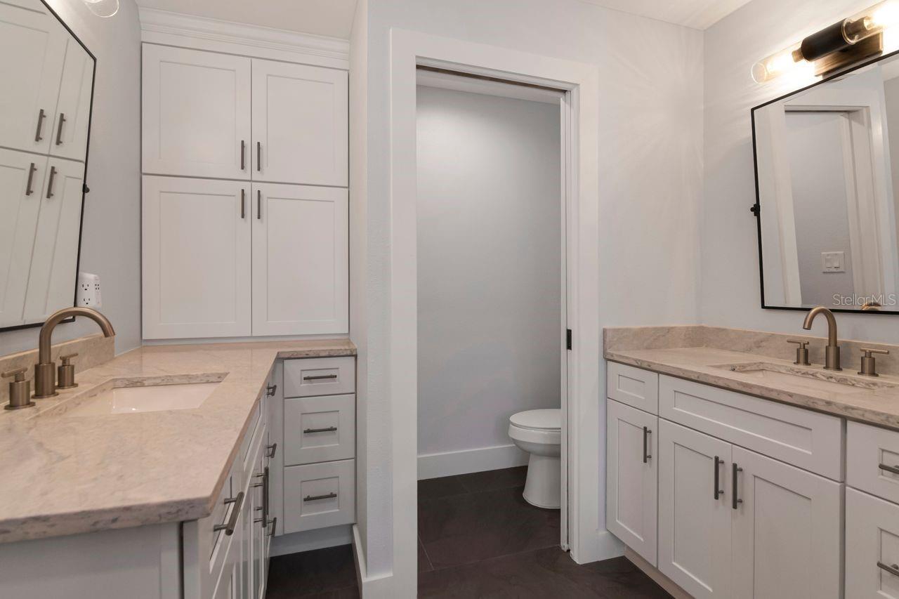 312 WESTWINDS DR — photo 32