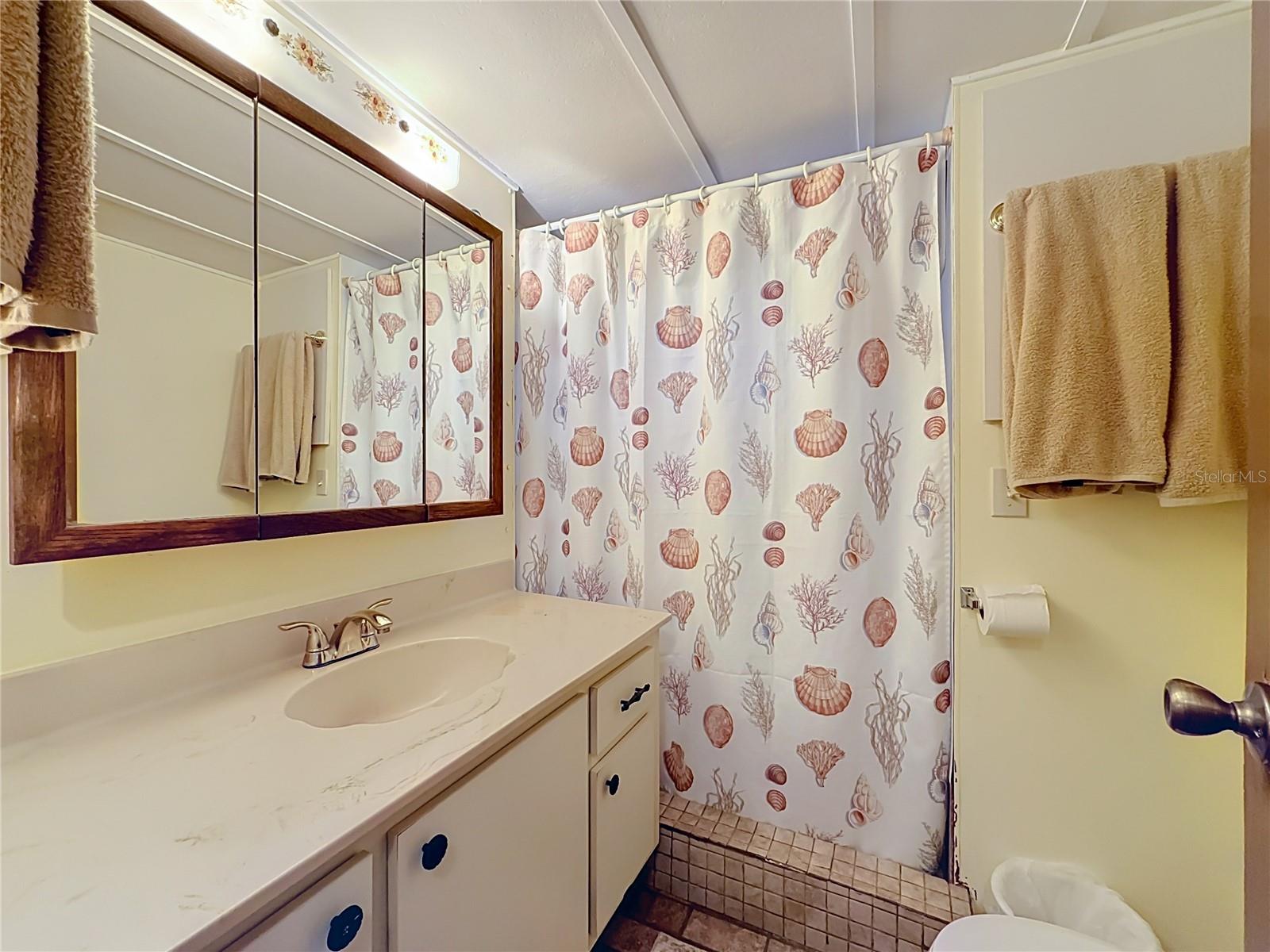 7490 46TH AVE N #101 — photo 37