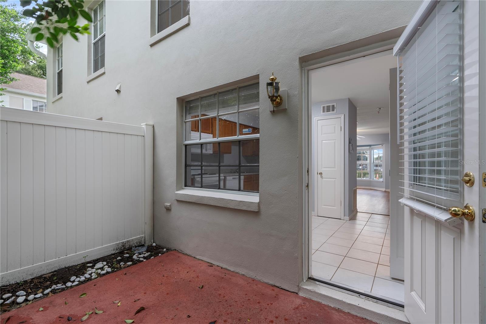 37314 EMBASSY PARK LN — photo 11