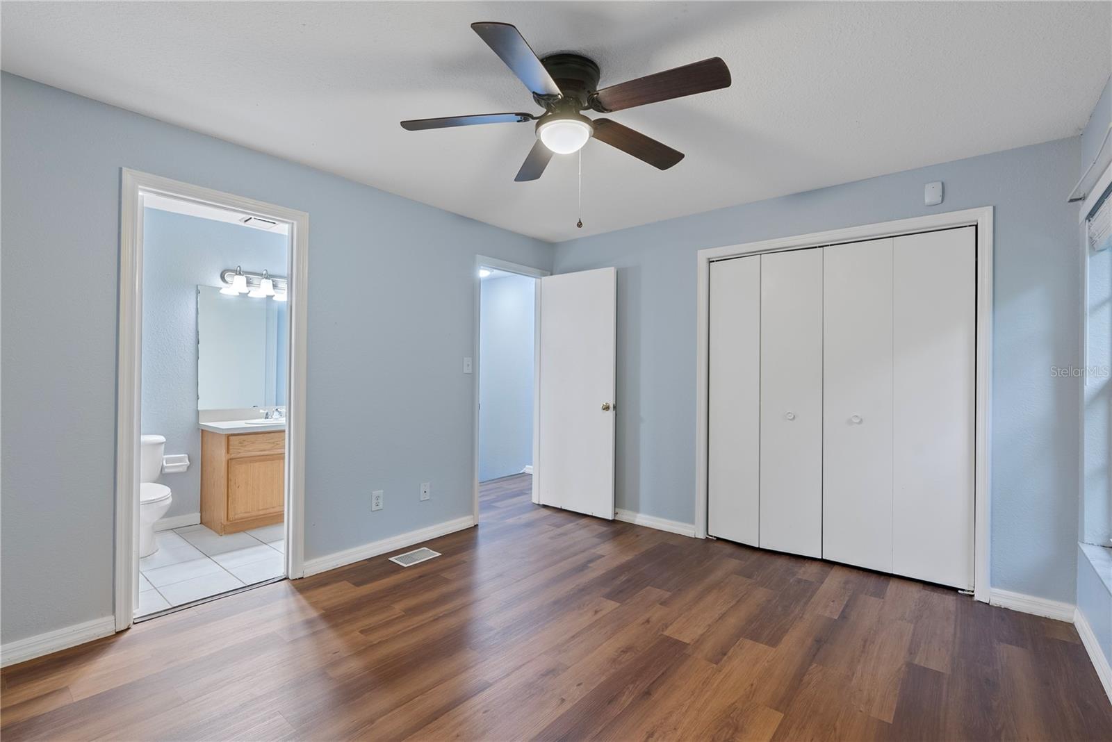37314 EMBASSY PARK LN — photo 14