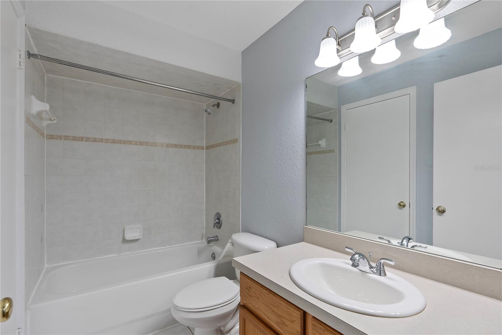 37314 EMBASSY PARK LN — photo 15