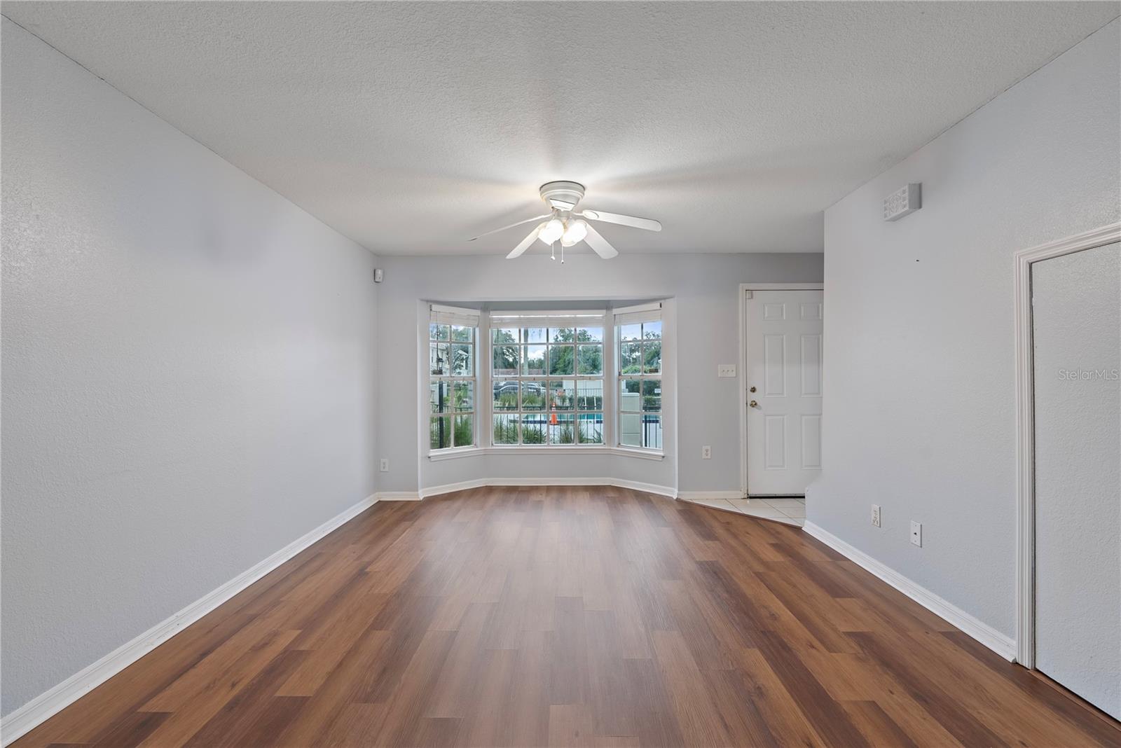 37314 EMBASSY PARK LN — photo 3