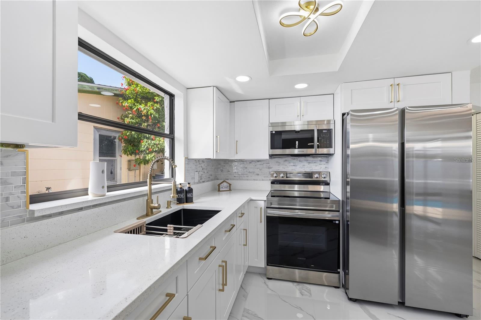 7010 PARROT DR — photo 18