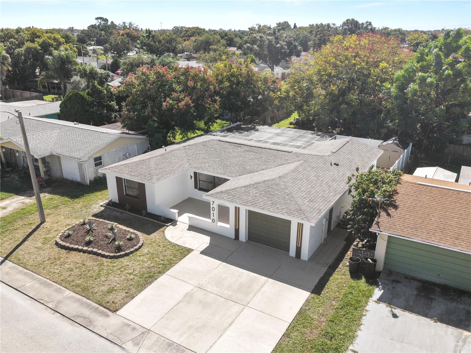 7010 PARROT DR — photo 34