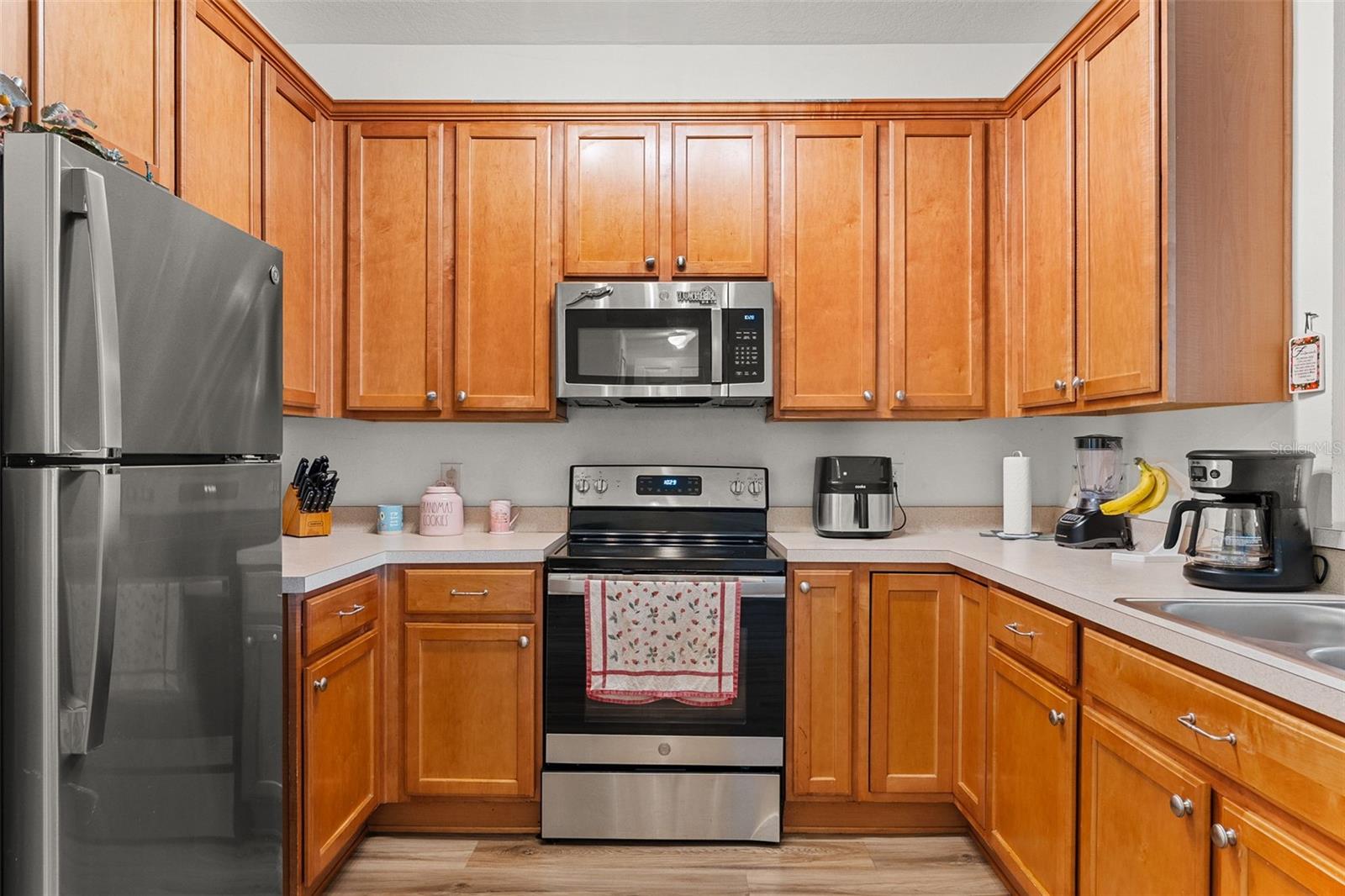 9237 RIVER ROCK LN — photo 14