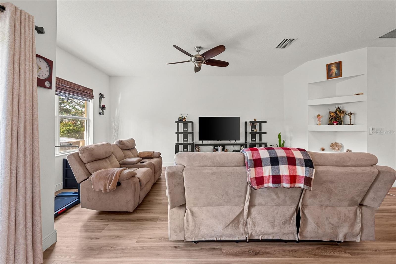 9237 RIVER ROCK LN — photo 21