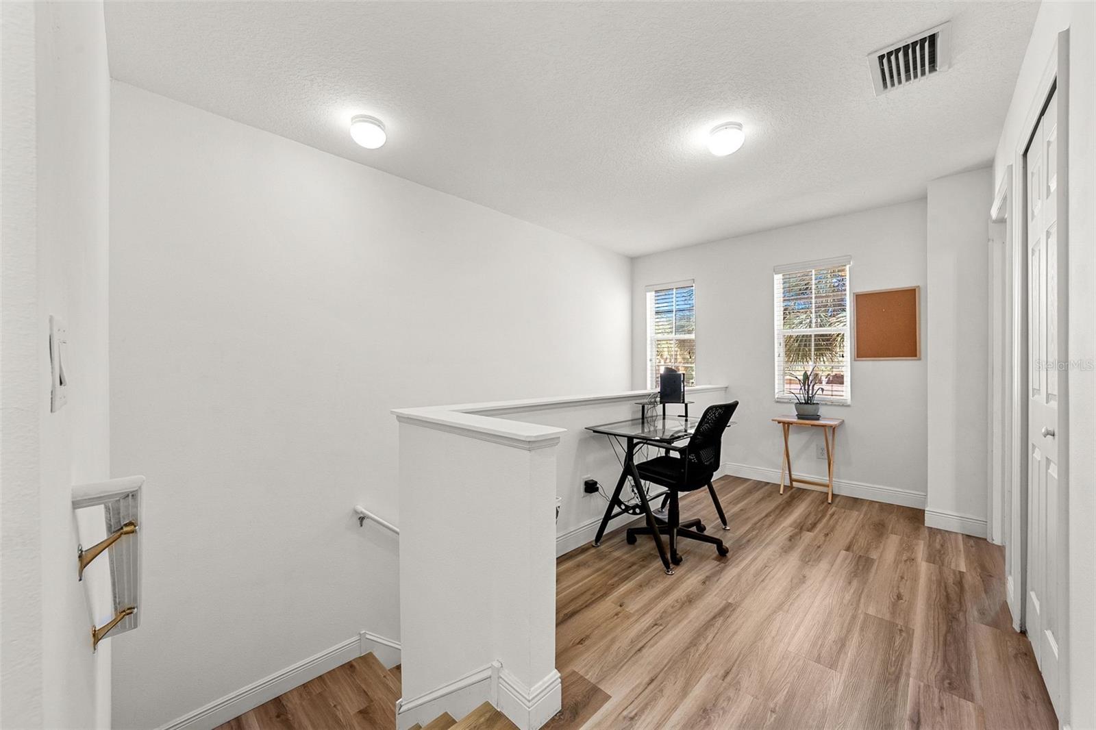 9237 RIVER ROCK LN — photo 25