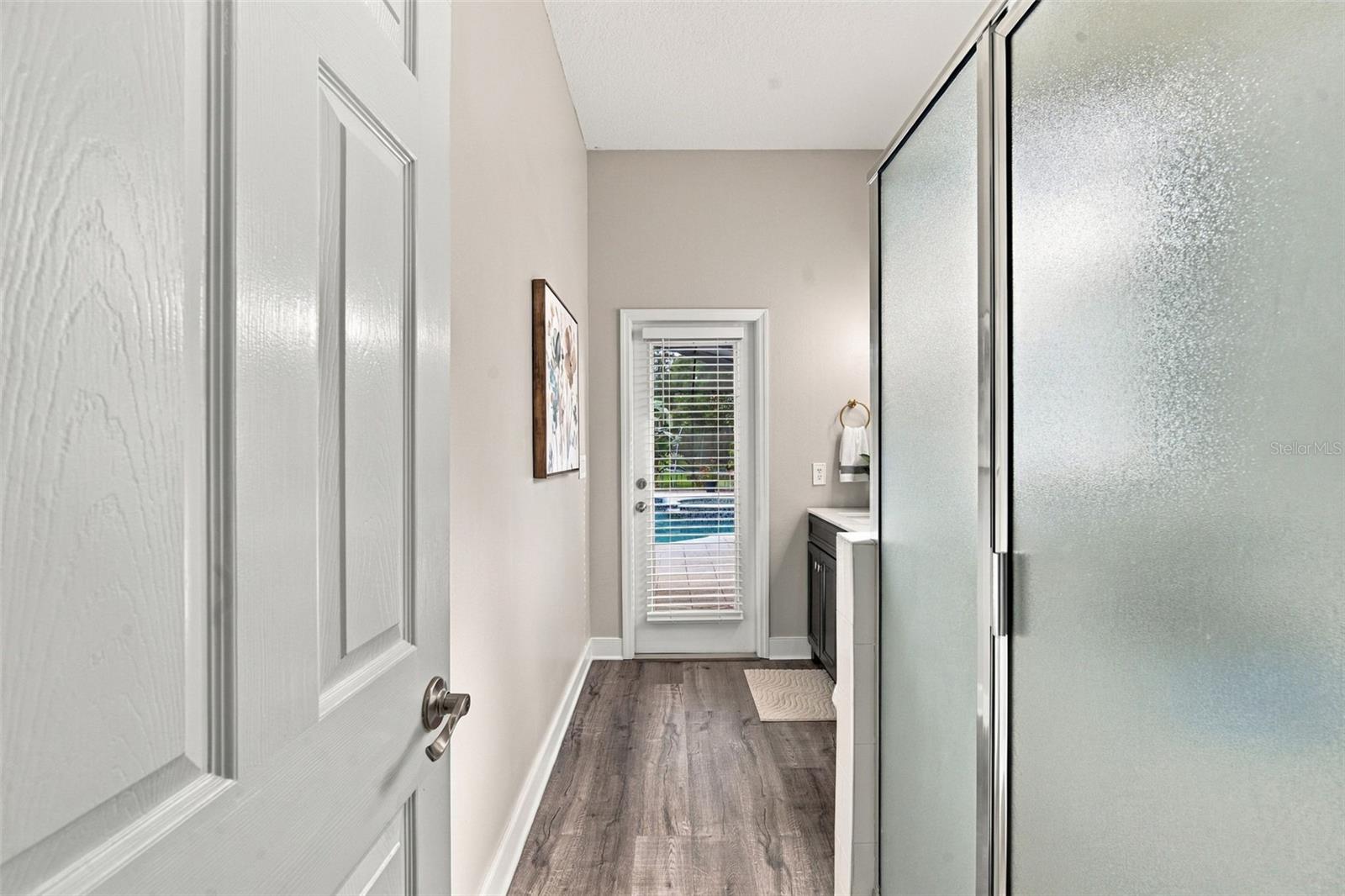 721 FAYETTE PL — photo 44