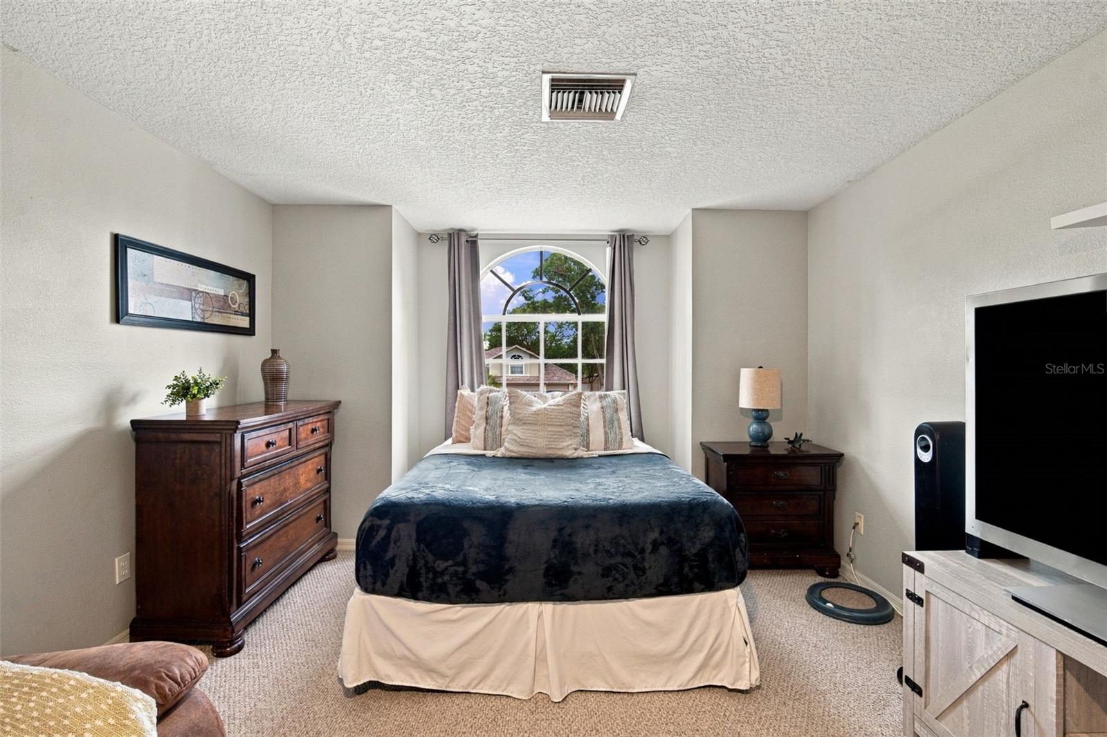 721 FAYETTE PL — photo 42