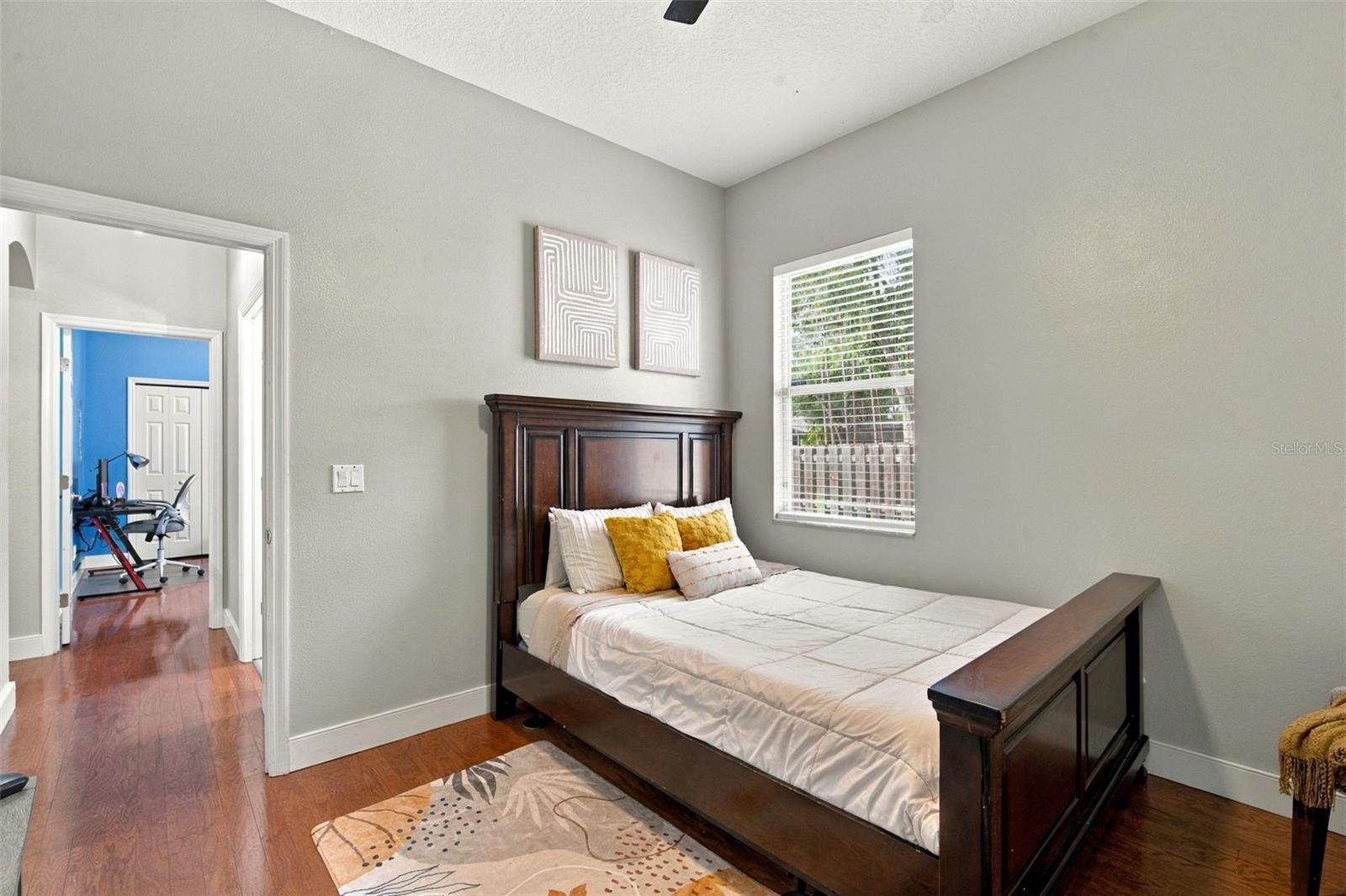 721 FAYETTE PL — photo 32