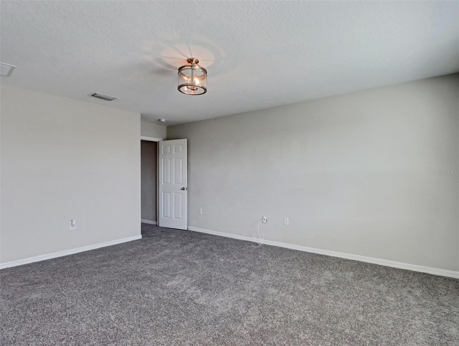 13018 BOGGY CREEK DR — photo 30